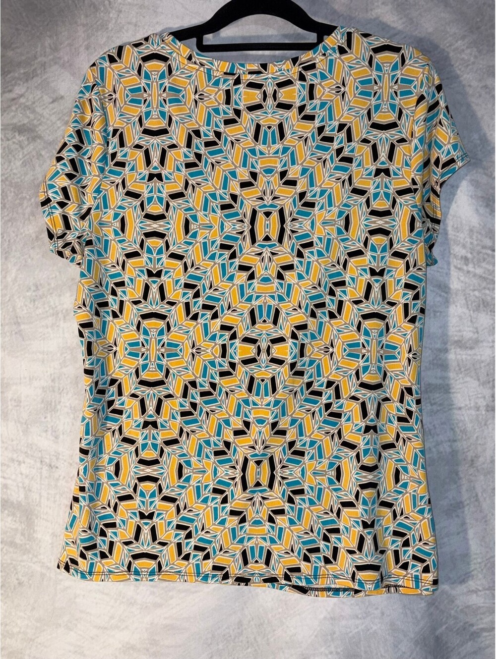 Worthington Women's XL Geometric Print Pleated Scoop Neck Short Sleeve Top - Picture 2 of 4